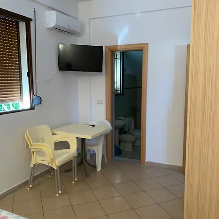 San Paolo Lejlighedshotel Vlorë
